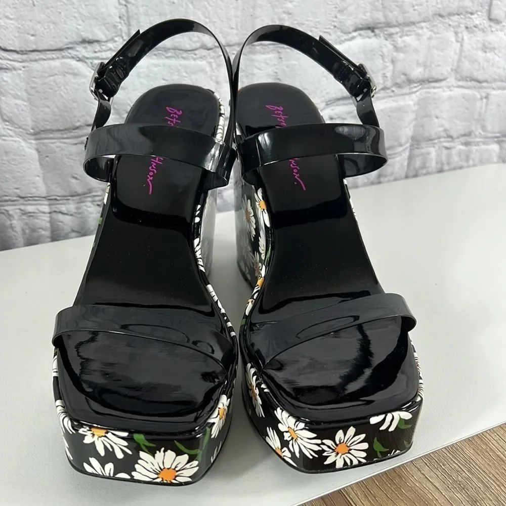 Betsey Johnson Black Patent Daisy Print Wedge Sandals - Picture 4 of 9